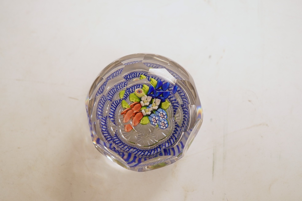 A St Louis glass floral paperweight, 7.5cm in diameter